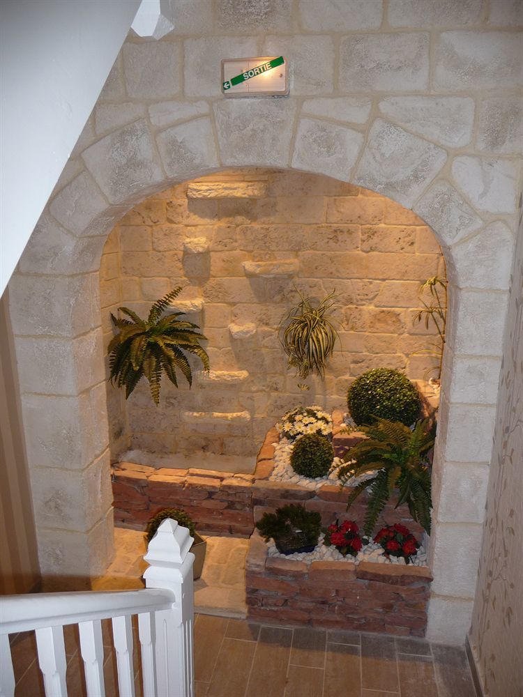 Logis Hotel L'Ayguelade Bielle Εξωτερικό φωτογραφία