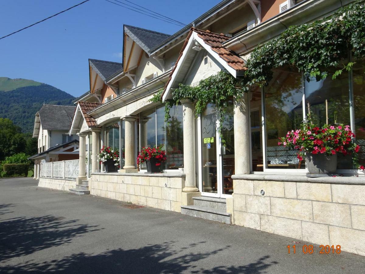 Logis Hotel L'Ayguelade Bielle Εξωτερικό φωτογραφία